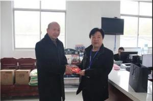 “關(guān)愛老人，寒冬送暖”——青峰創(chuàng)元集團(tuán)螢火蟲愛心社第155期